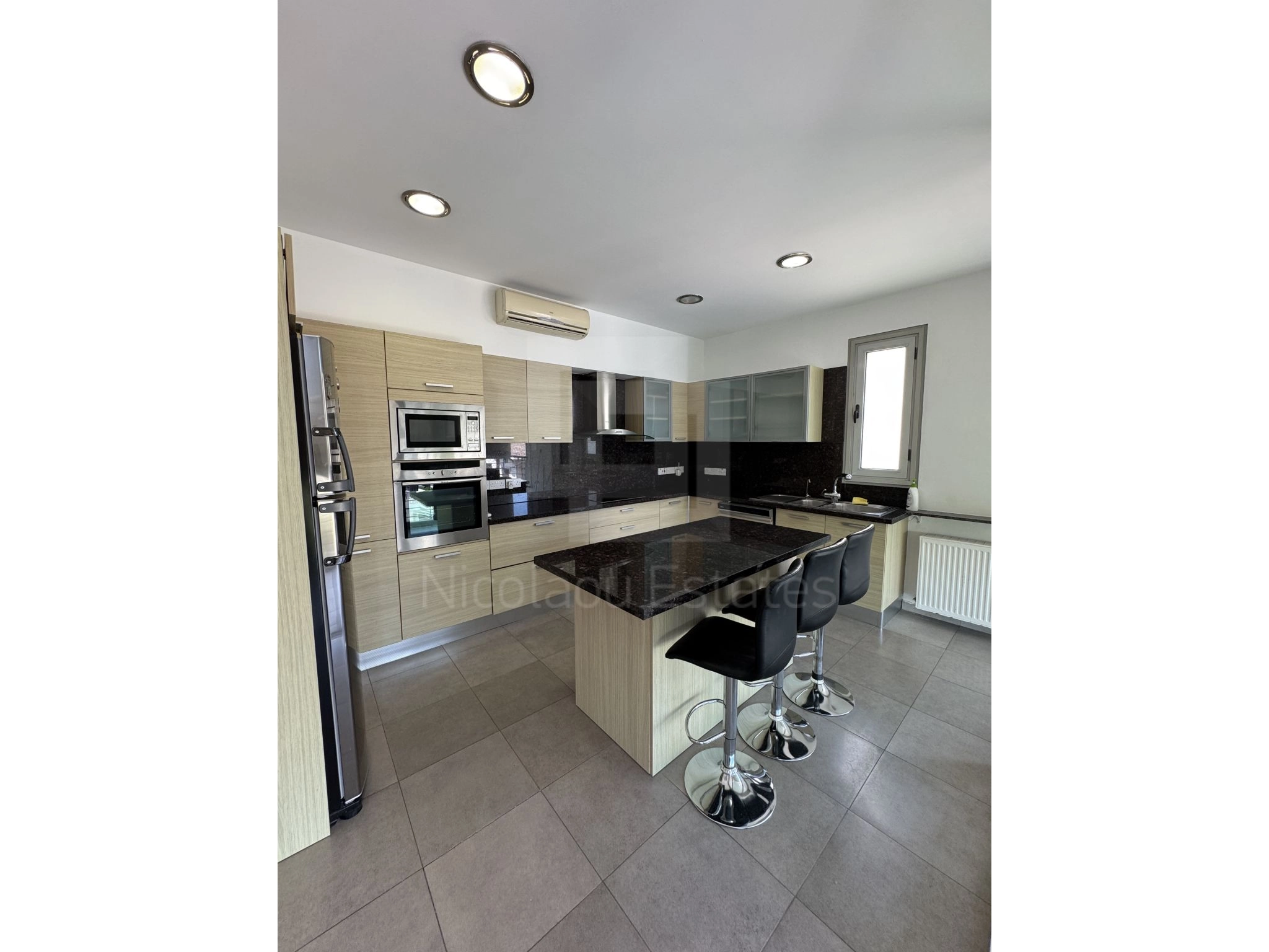 3 Bedroom Apartment for Rent in Dasoupolis, Nicosia District