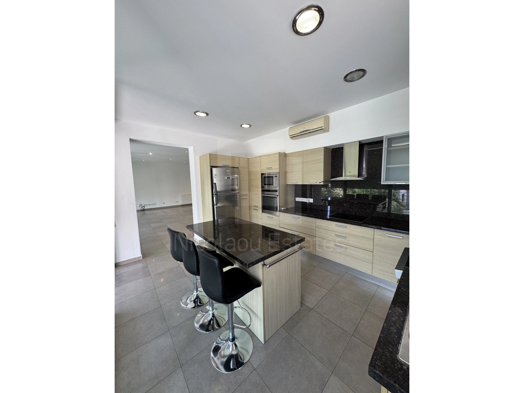 3 Bedroom Apartment for Rent in Dasoupolis, Nicosia District