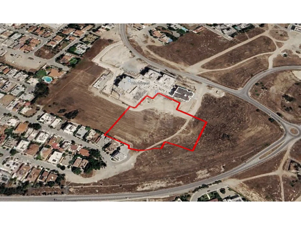 12,524m² Plot for Sale in Strovolos, Nicosia District