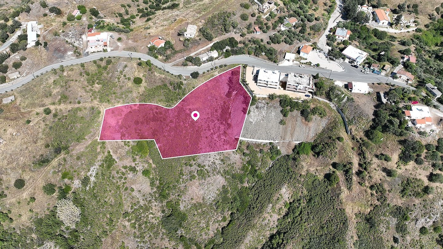 4,683m² Plot for Sale in Pigenia, Nicosia District