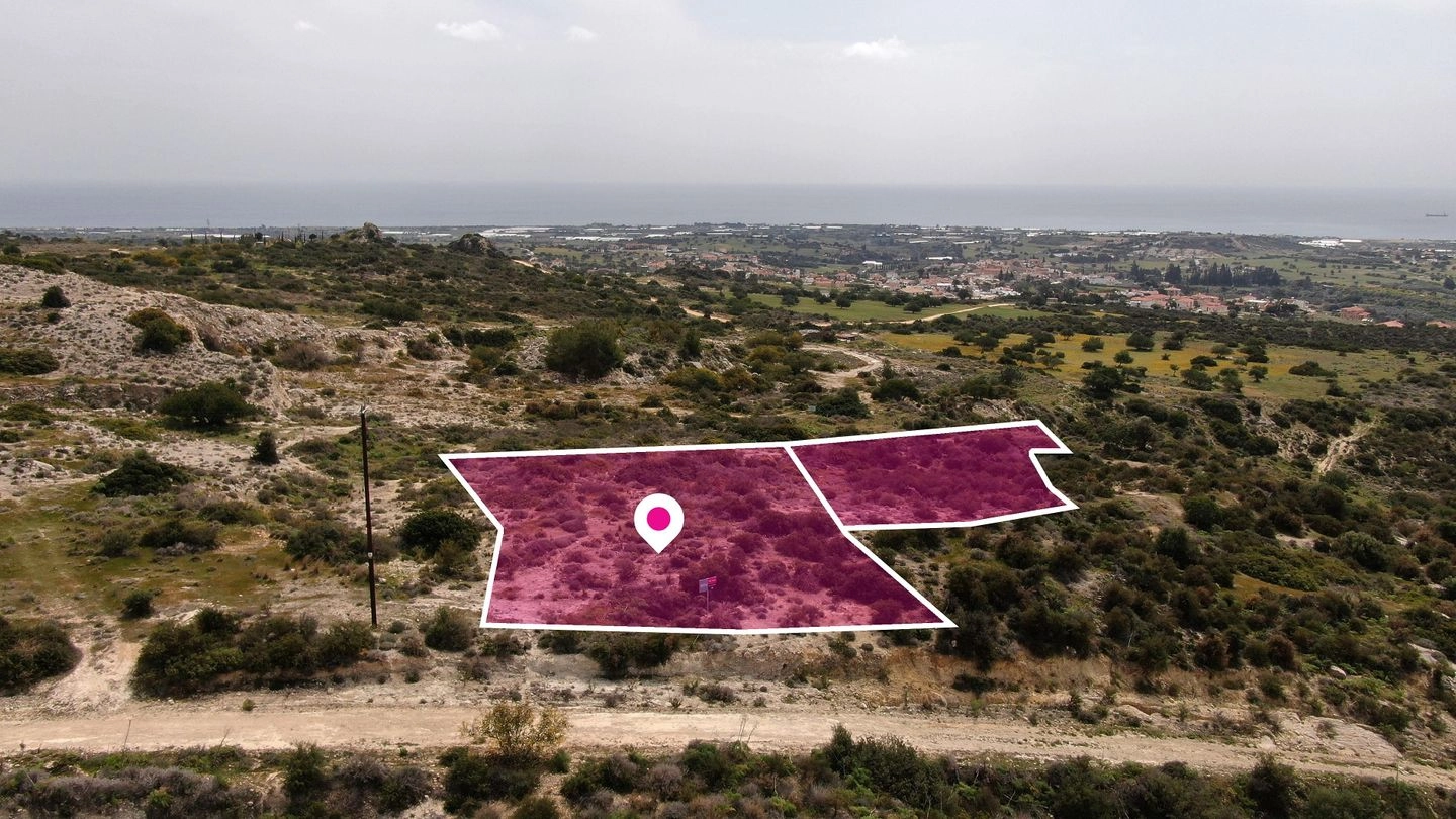8,697m² Plot for Sale in Psematismenos, Larnaca District