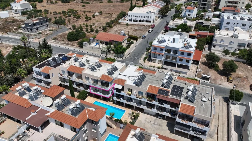 2 Bedroom Apartment for Sale in Mesa Chorio, Paphos District