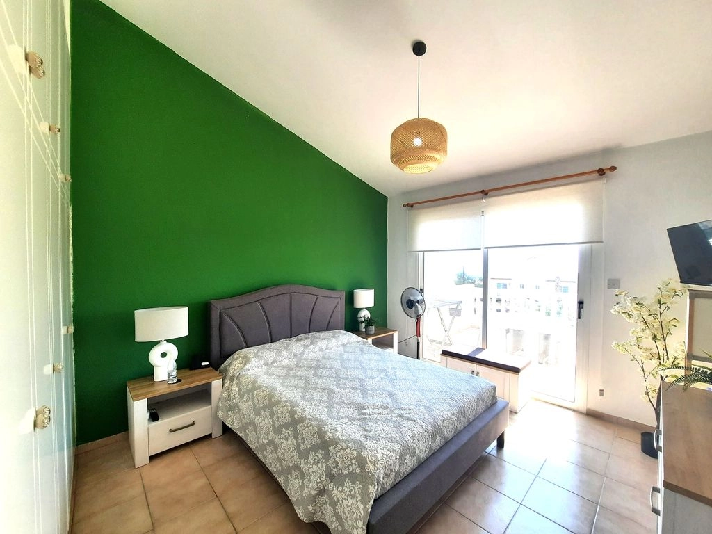 2 Bedroom House for Sale in Peyia, Paphos District