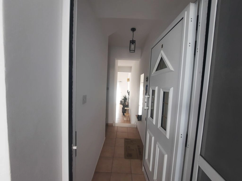 2 Bedroom House for Sale in Peyia, Paphos District