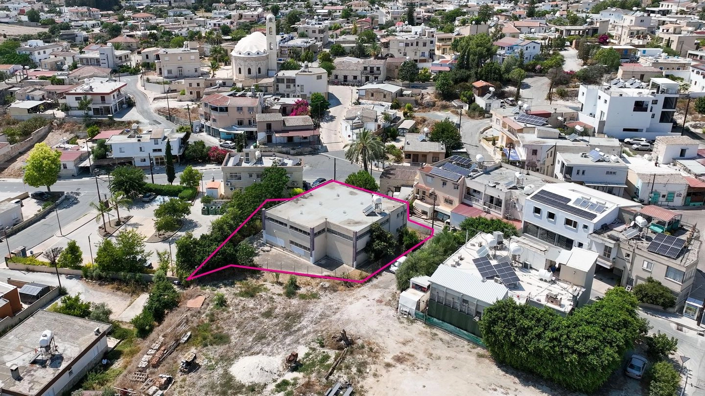 276m² Building for Sale in Lympia, Nicosia District