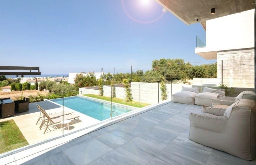 3 Bedroom House for Sale in Chlorakas, Paphos District