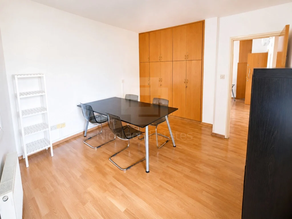 100m² Office for Rent in Limassol – Neapolis