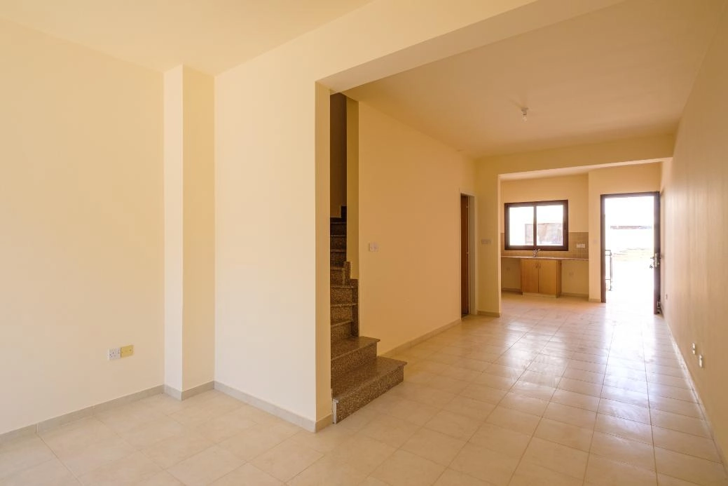 2 Bedroom House for Sale in Peyia, Paphos District