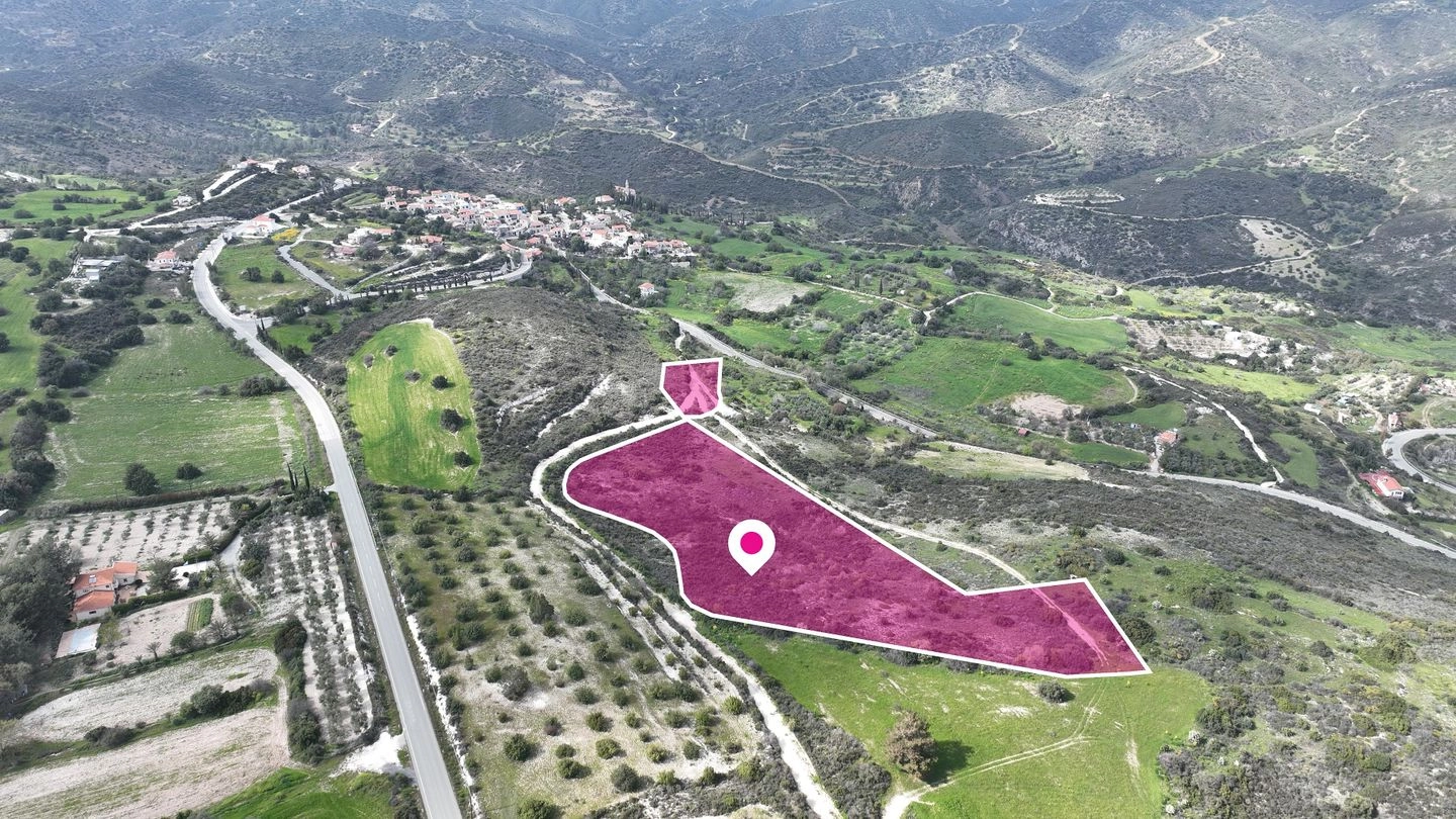19,399m² Plot for Sale in Vavla, Larnaca District