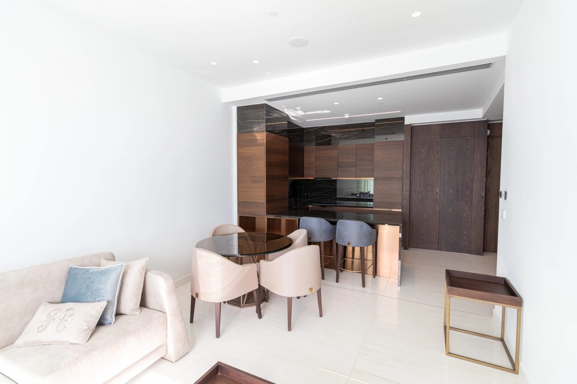 2 Bedroom Apartment for Sale in Limassol District