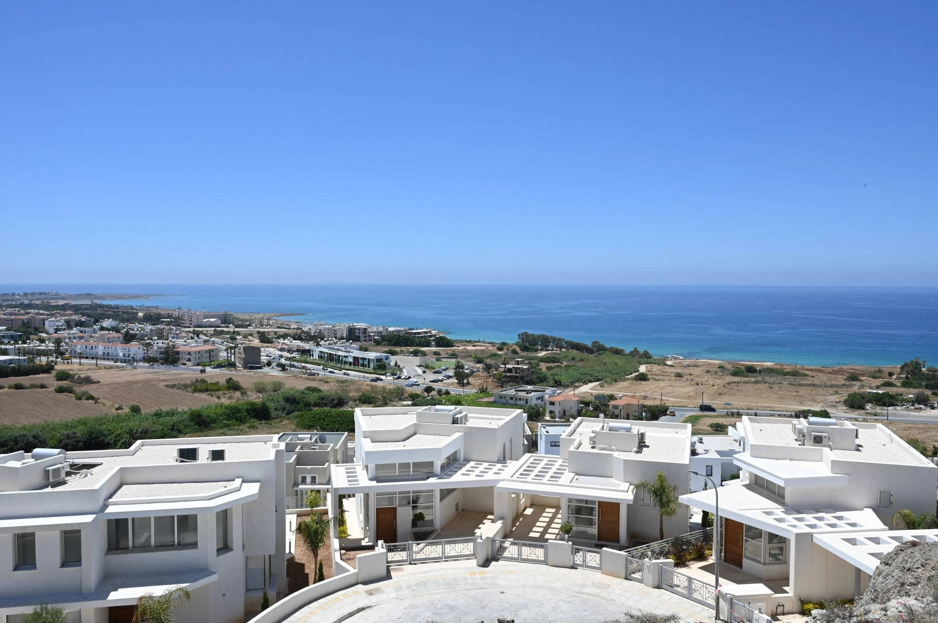 4 Bedroom House for Sale in Chlorakas, Paphos District
