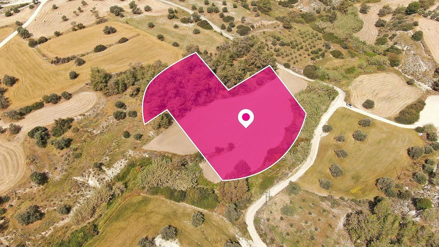 5,519m² Plot for Sale in Anglisides, Larnaca District