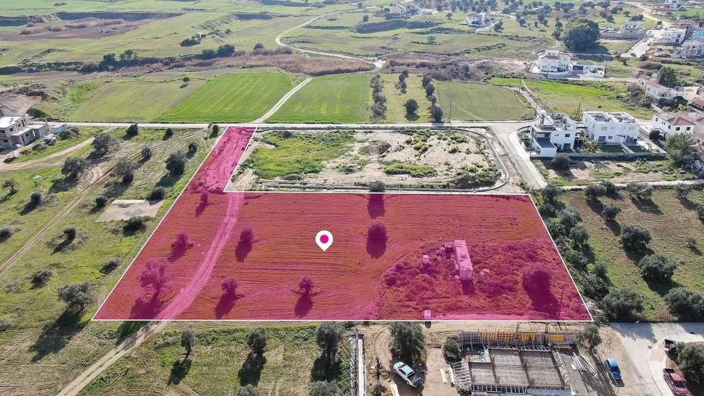 5,807m² Plot for Sale in Tseri, Nicosia District