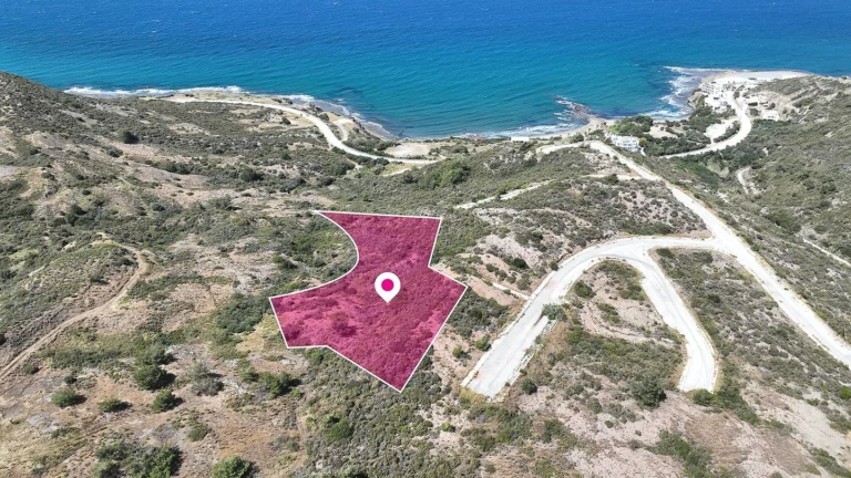 5,686m² Plot for Sale in Pigenia, Nicosia District