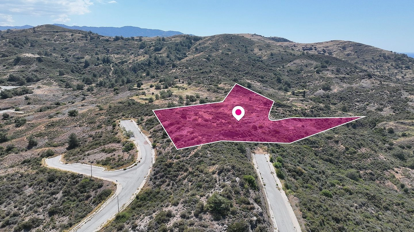5,686m² Plot for Sale in Pigenia, Nicosia District