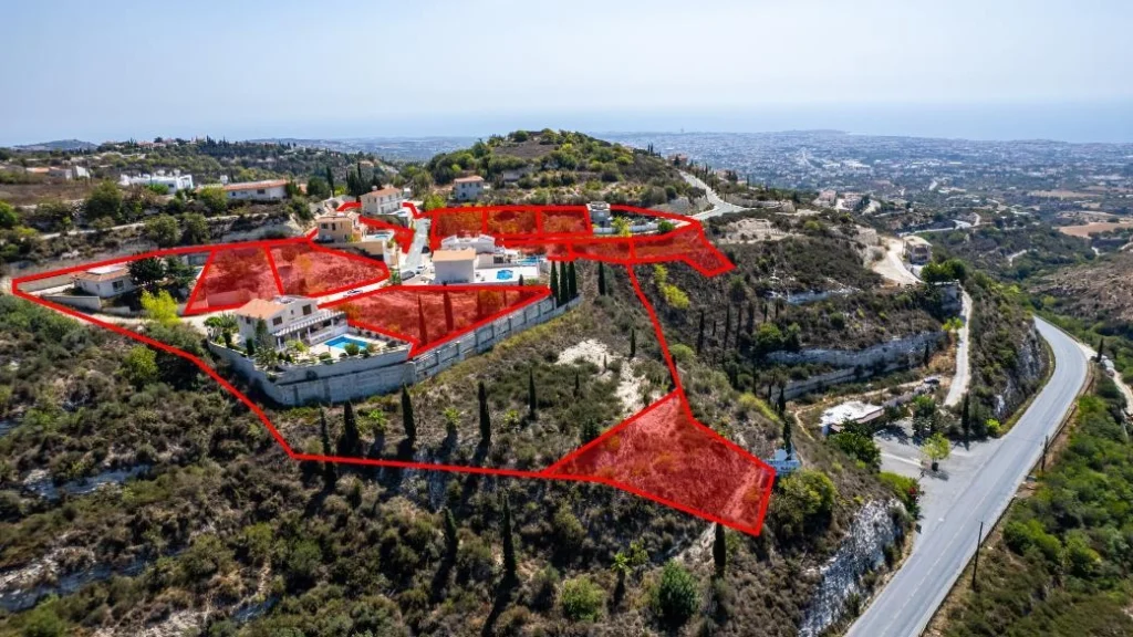 14,047m² Plot for Sale in Tsada, Paphos District