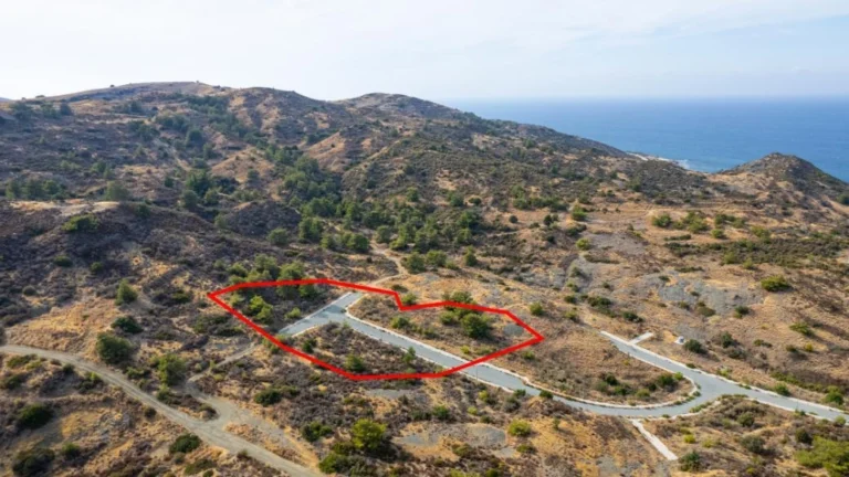 6,355m² Plot for Sale in Pigenia, Nicosia District