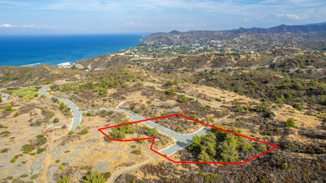 6,355m² Plot for Sale in Pigenia, Nicosia District