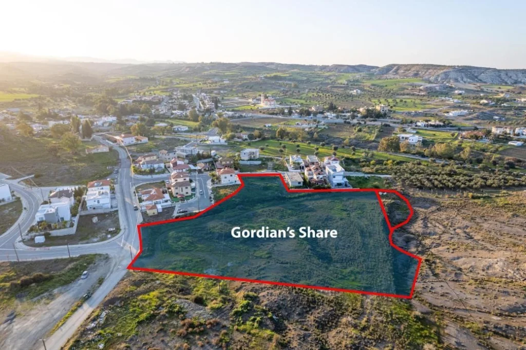 11,299m² Plot for Sale in Analiontas (Kataliontas), Nicosia District