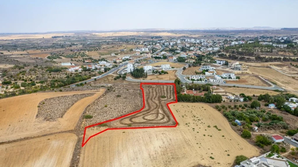 9,309m² Plot for Sale in Geri, Nicosia District
