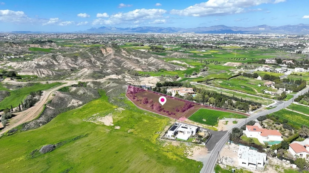 Οικόπεδο 6,136m² προς πώληση στα Λατσιά, Επαρχία Λευκωσίας
