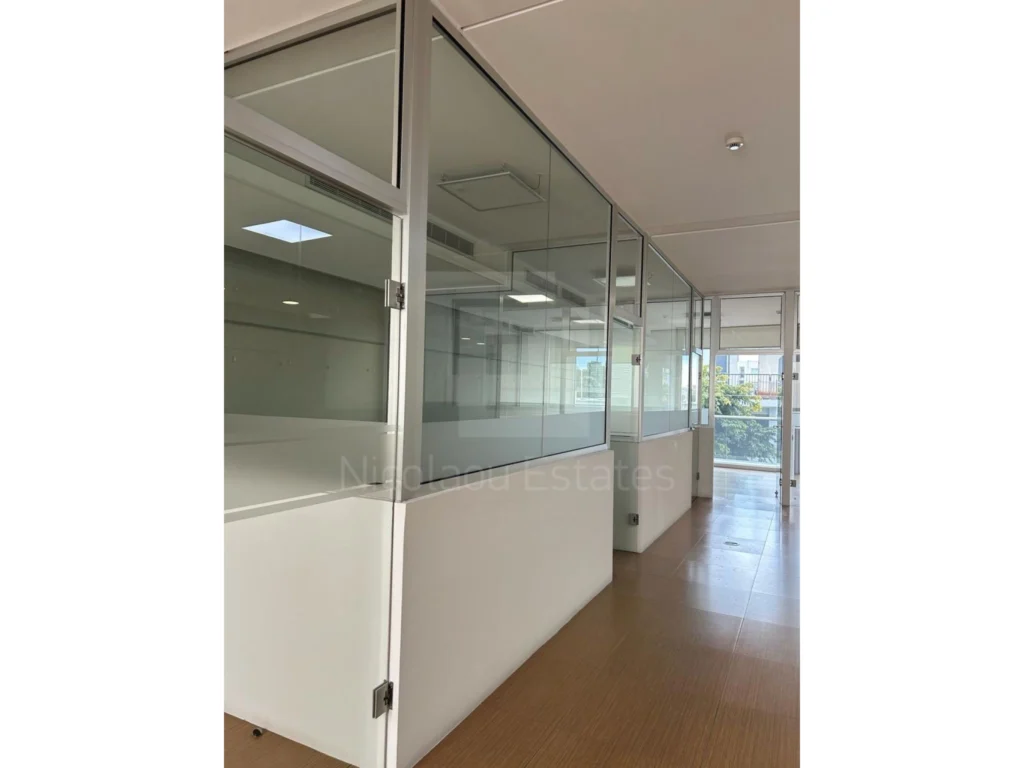 200m² Office for Rent in Limassol District