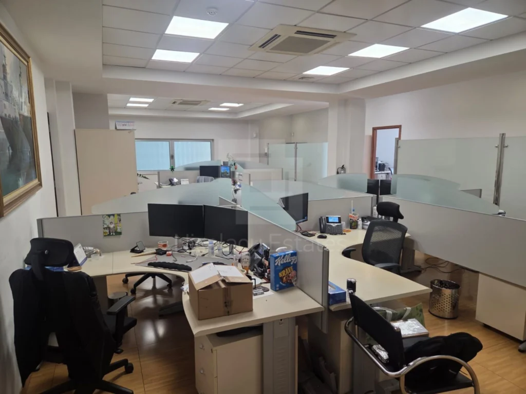 165m² Office for Rent in Agia Triada, Limassol District