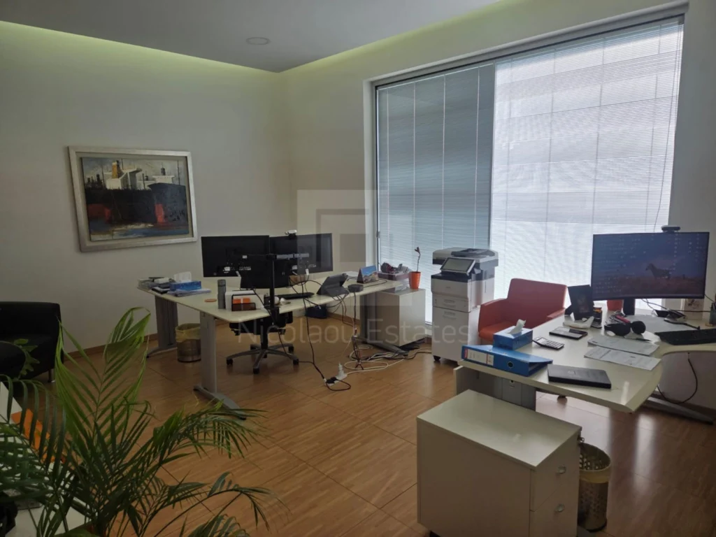 165m² Office for Rent in Agia Triada, Limassol District