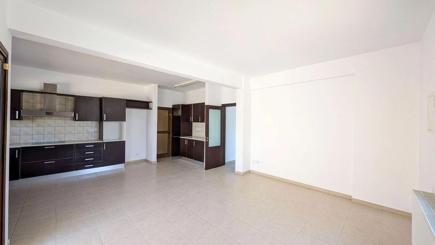 4 Bedroom House for Sale in Aradippou, Larnaca District