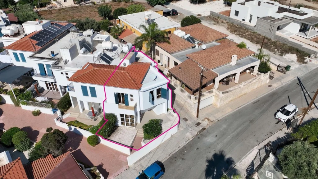 3 Bedroom House for Sale in Chlorakas, Paphos District