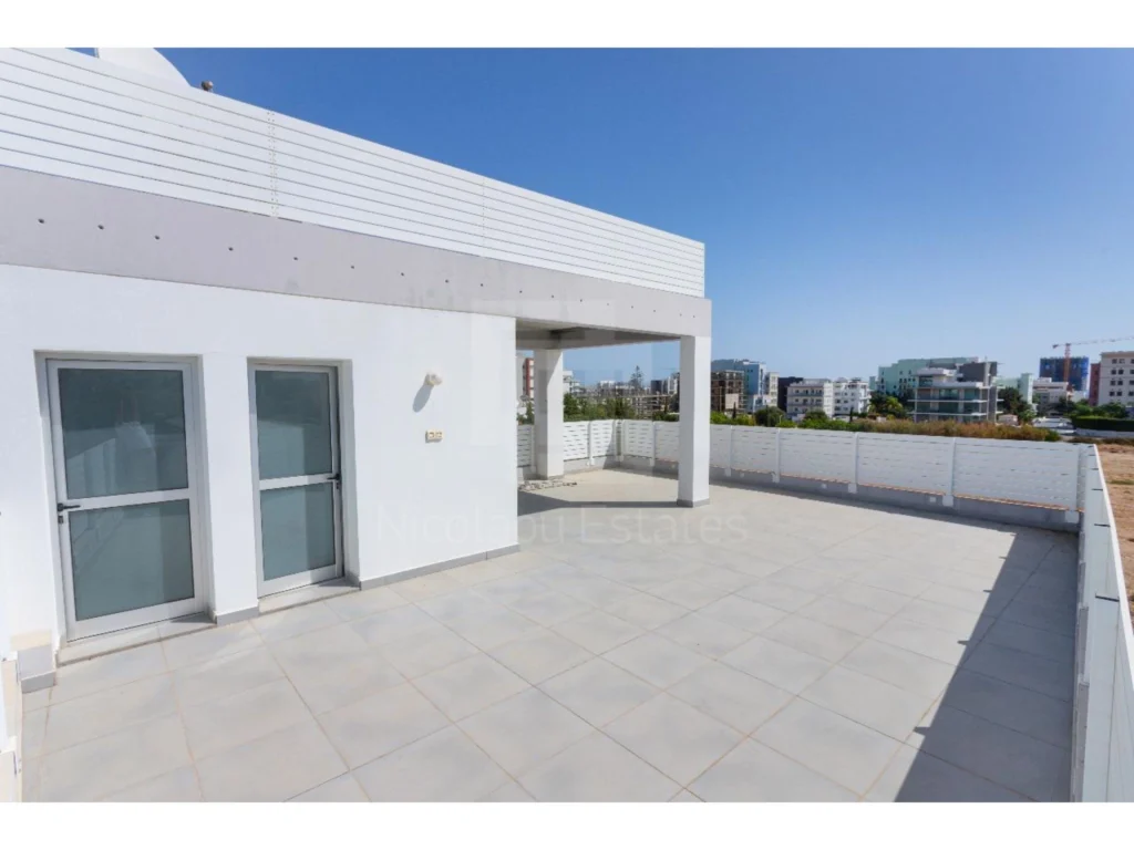 5 Bedroom House for Sale in Limassol District