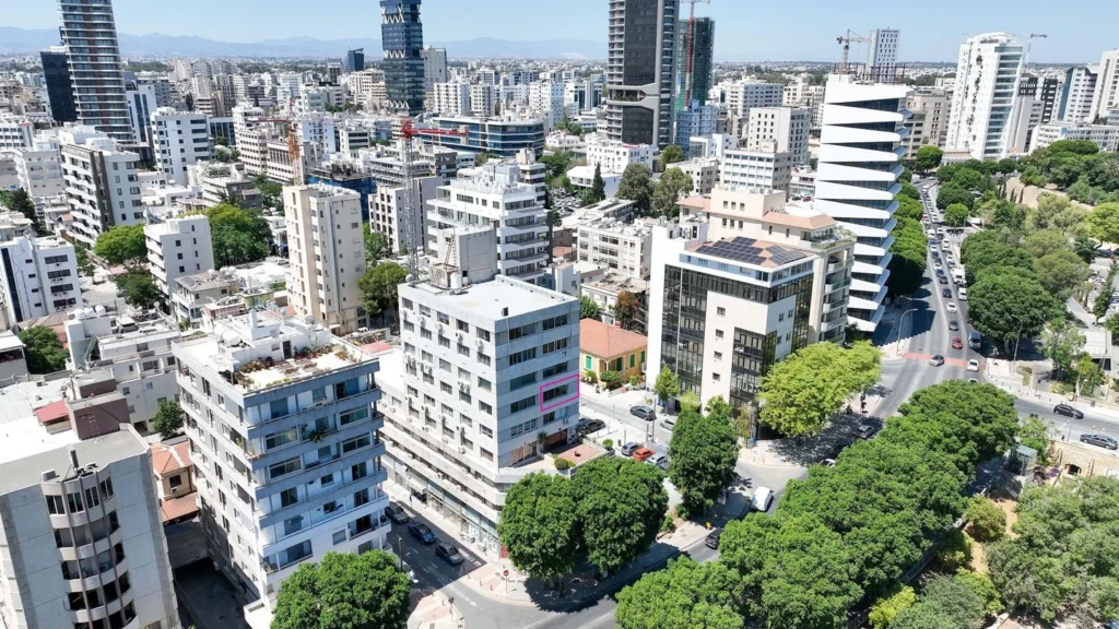 92m² Office for Sale in Nicosia – Trypiotis