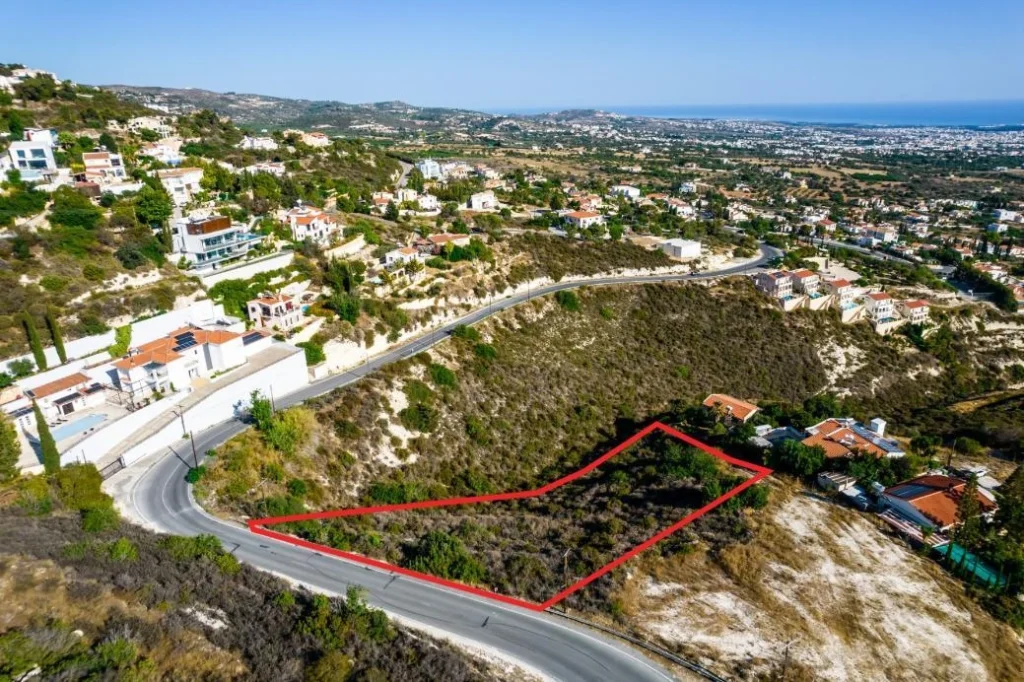 3,345m² Plot for Sale in Tala, Paphos District