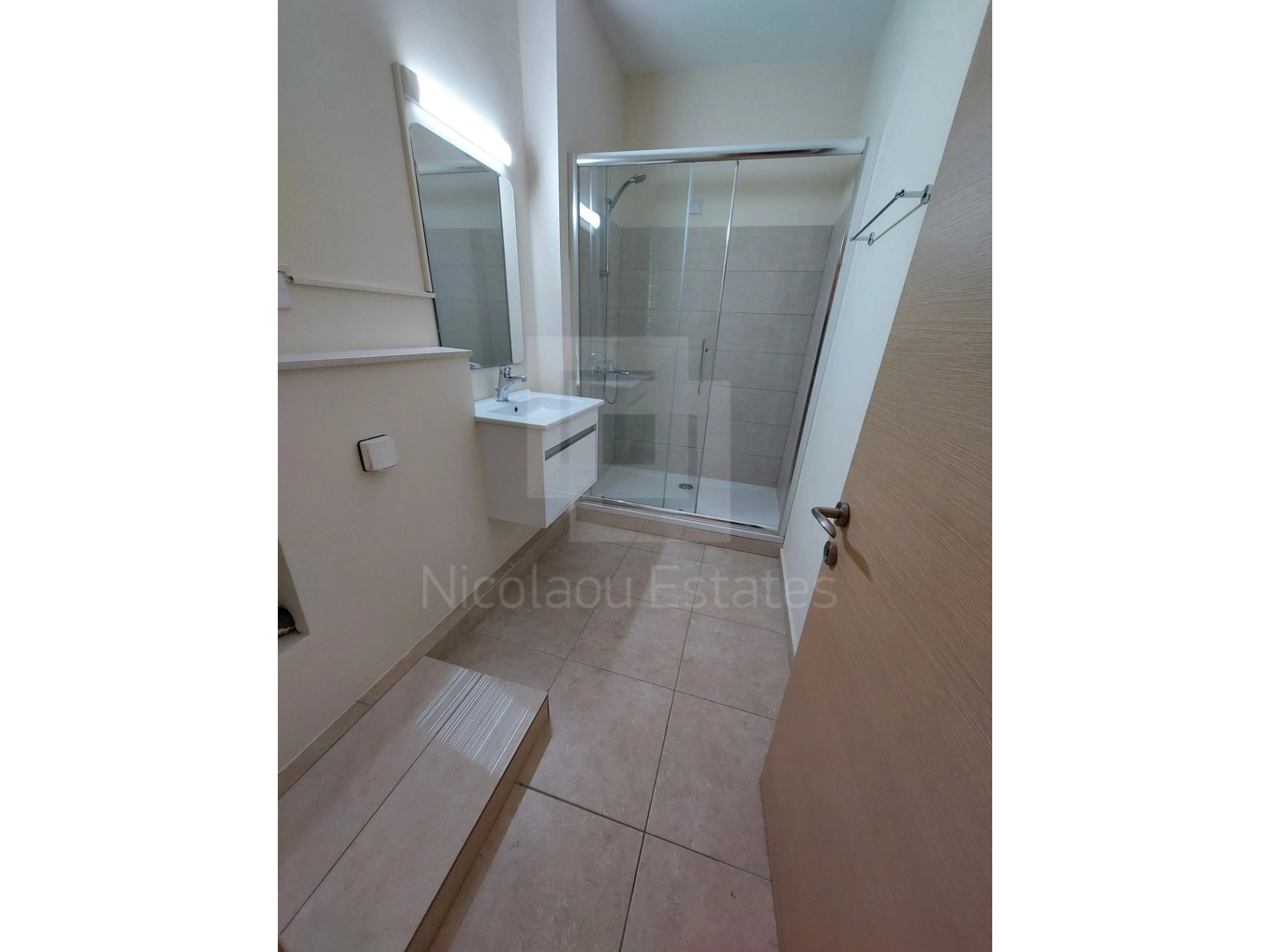89m² Office for Rent in Limassol District