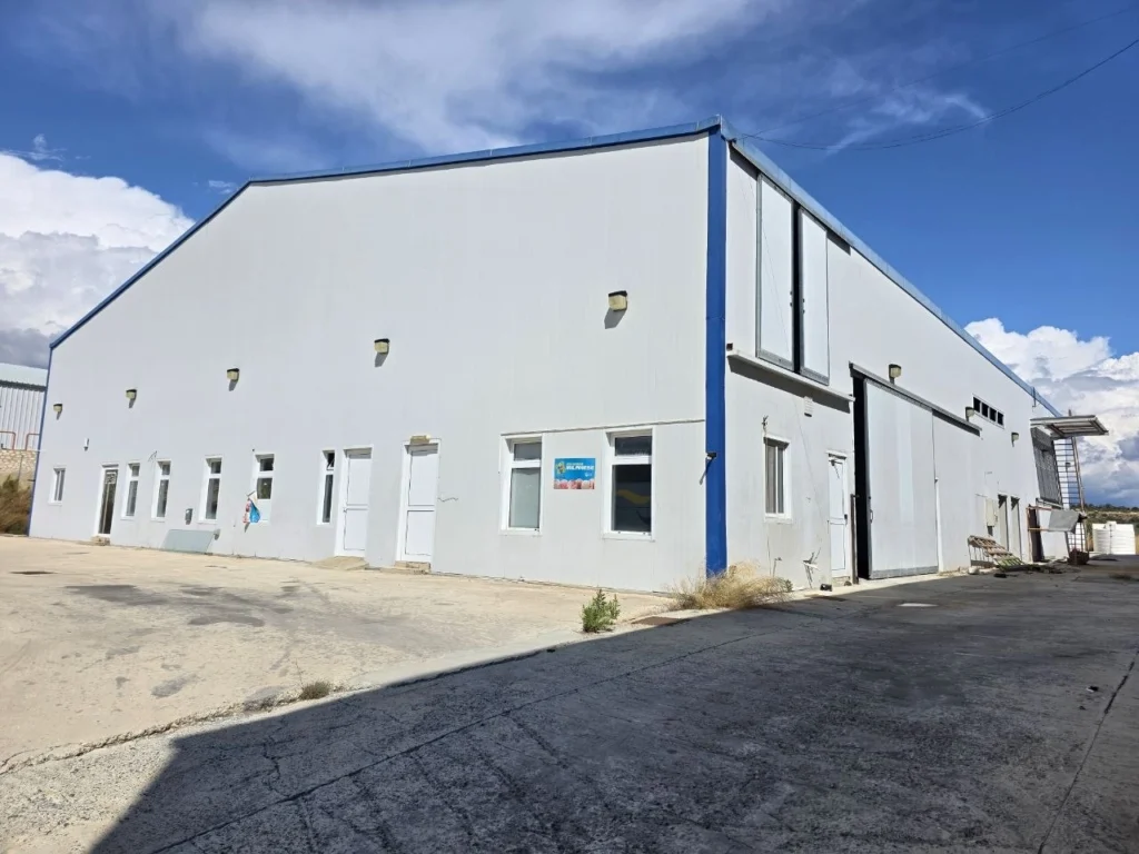 1960m² Office for Sale in Ypsonas, Limassol District