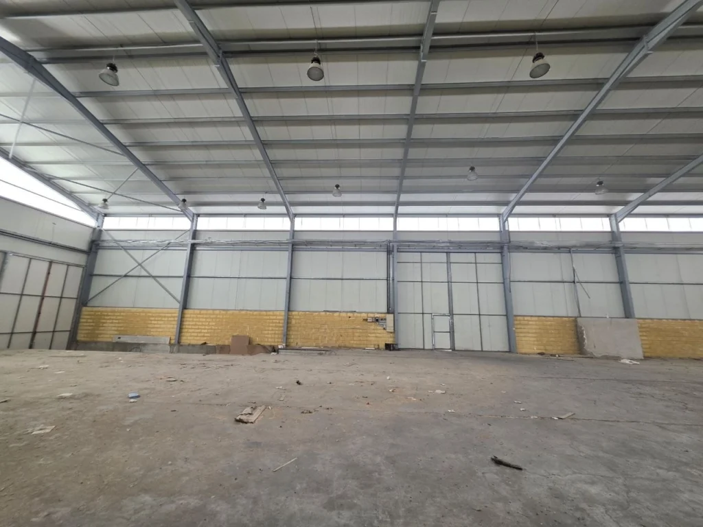 1960m² Office for Sale in Ypsonas, Limassol District