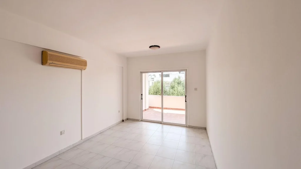 3 Bedroom House for Sale in Meneou, Larnaca District