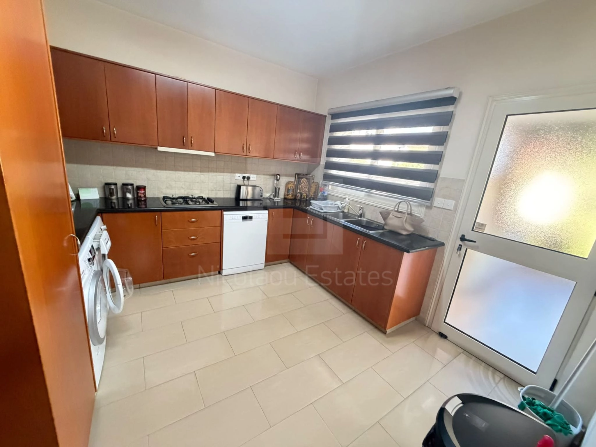 4 Bedroom House for Sale in Limassol – Agios Athanasios