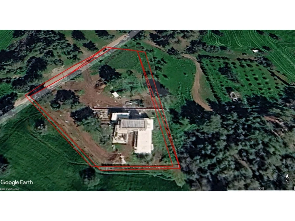 2,500m² Plot for Sale in Pyrga Larnakas, Larnaca District