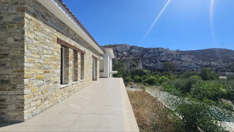 3 Bedroom House for Rent in Kalavasos, Larnaca District