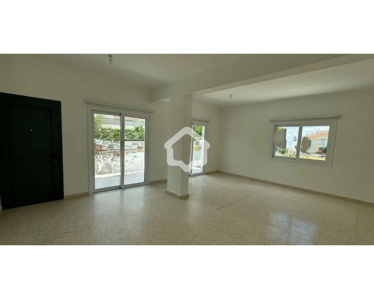 3 Bedroom House for Rent in Strovolos, Nicosia District