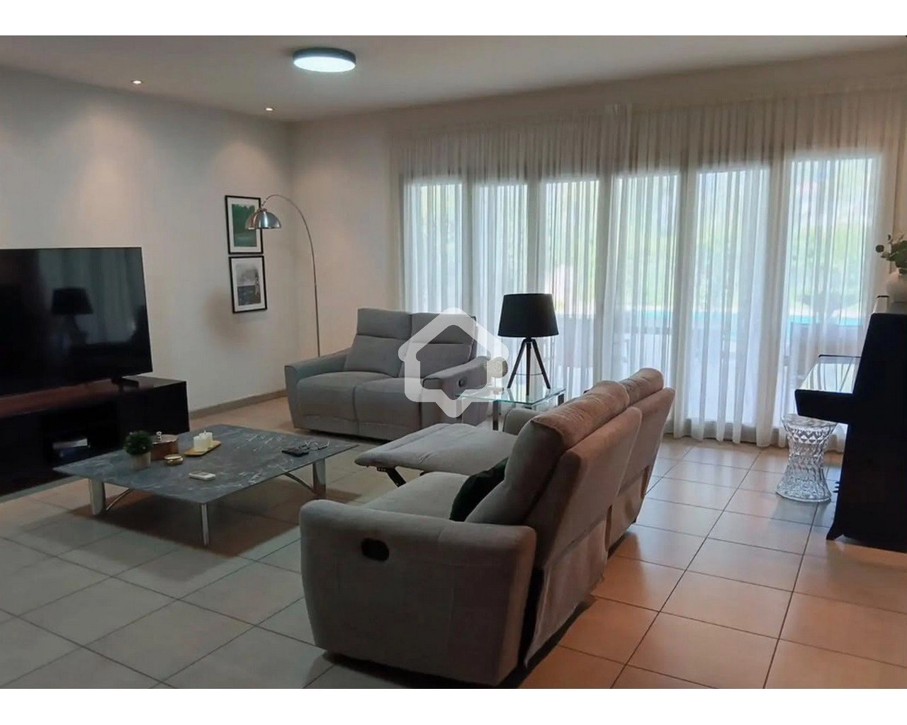 5 Bedroom House for Sale in Strovolos, Nicosia District