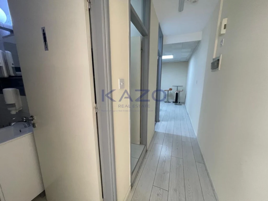 110m² Office for Rent in Limassol – Agios Nektarios
