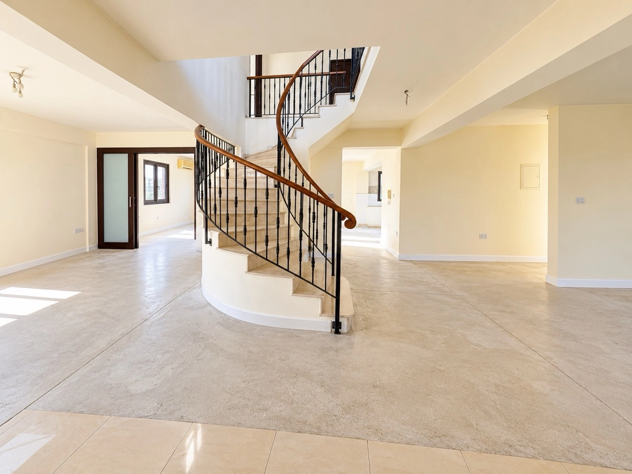 4 Bedroom House for Sale