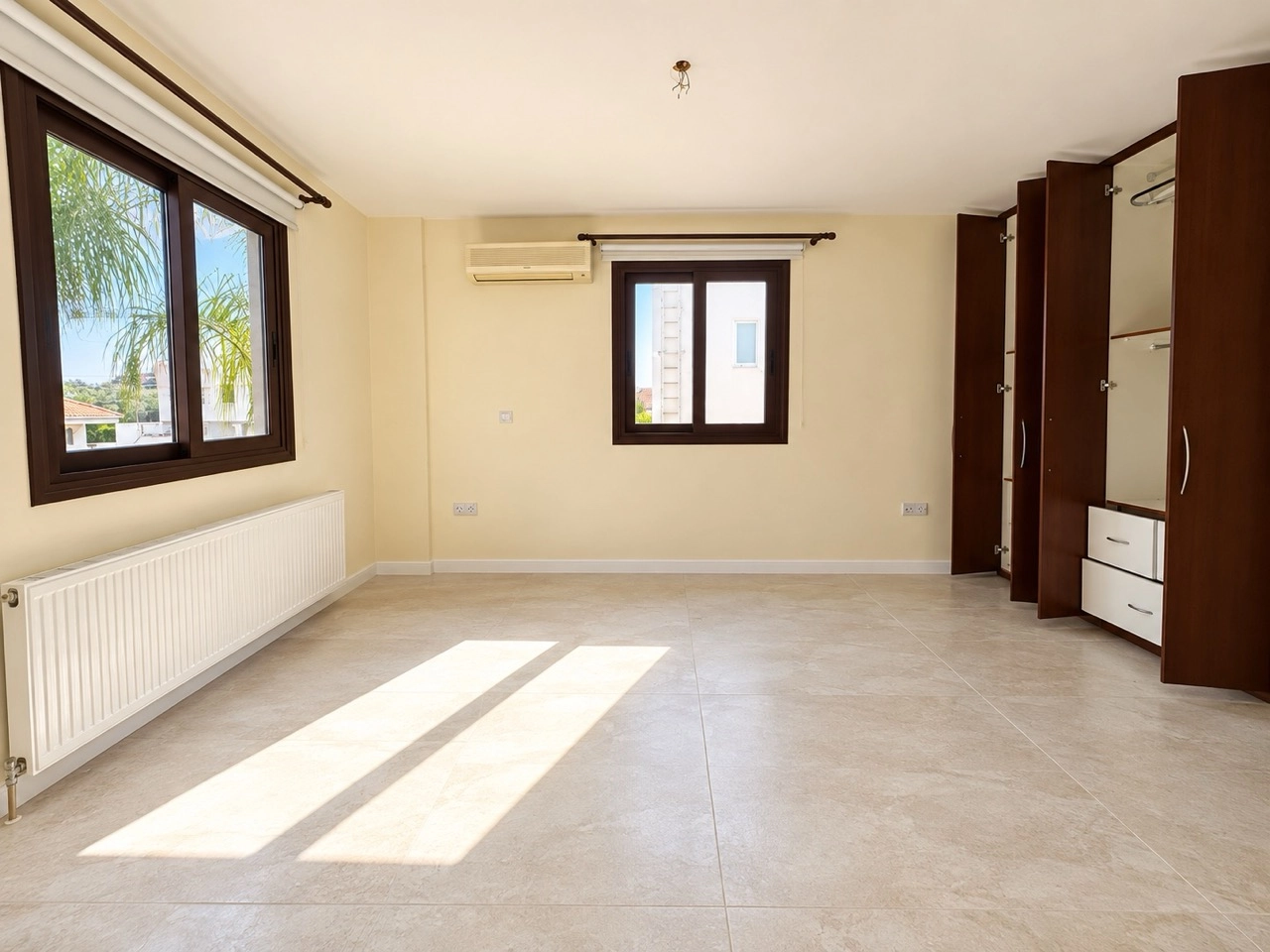 4 Bedroom House for Sale