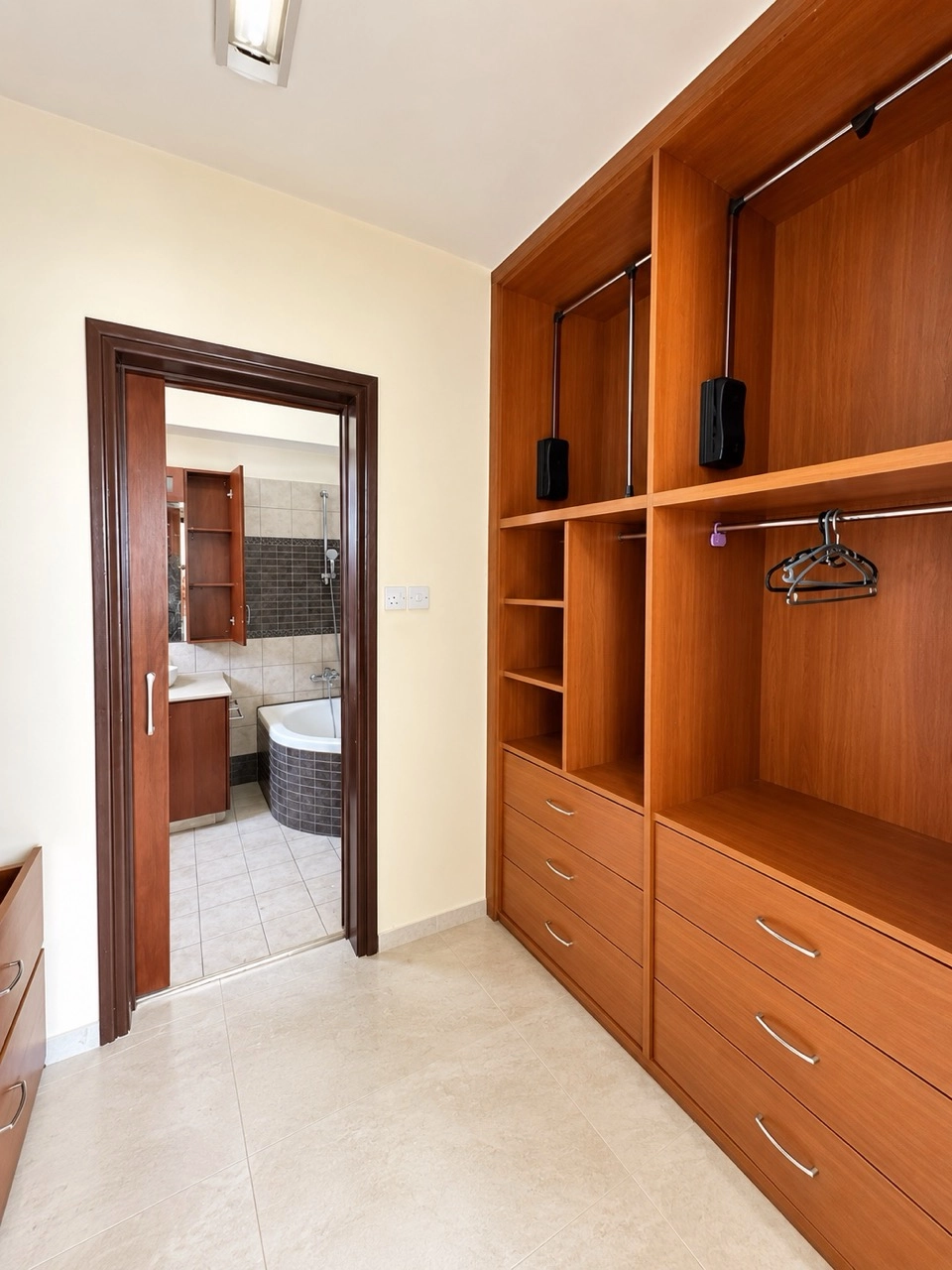 4 Bedroom House for Sale