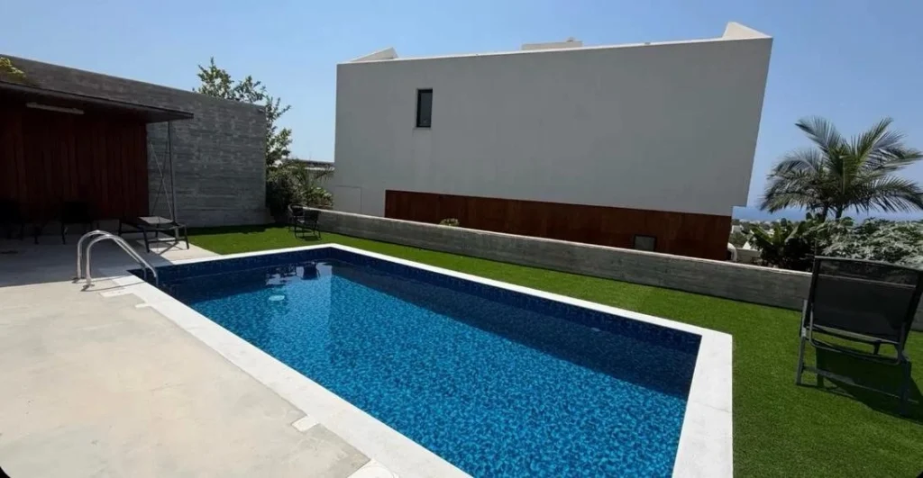 4 Bedroom House for Rent in Chlorakas, Paphos District
