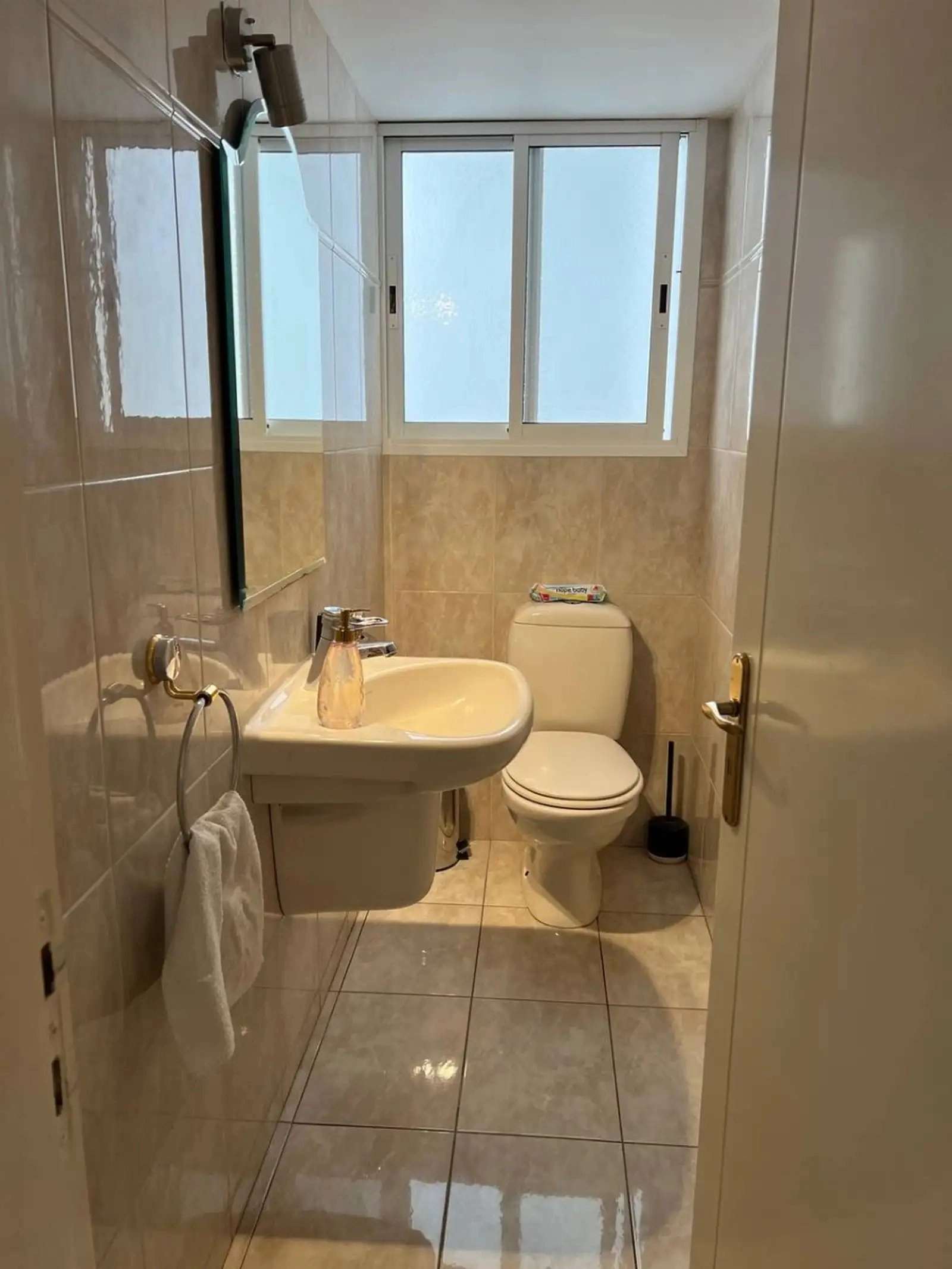 3 Bedroom Apartment for Rent in Limassol – Neapolis