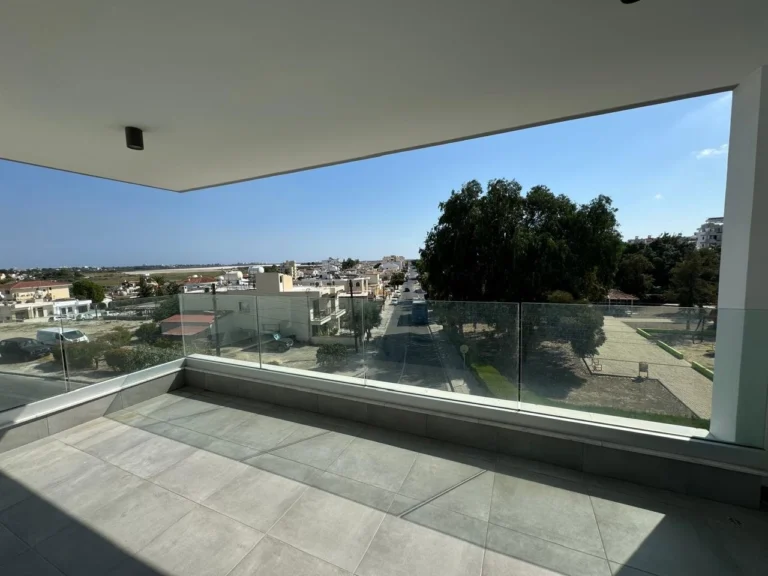 2 Bedroom Apartment for Rent in Kamares, Larnaca District