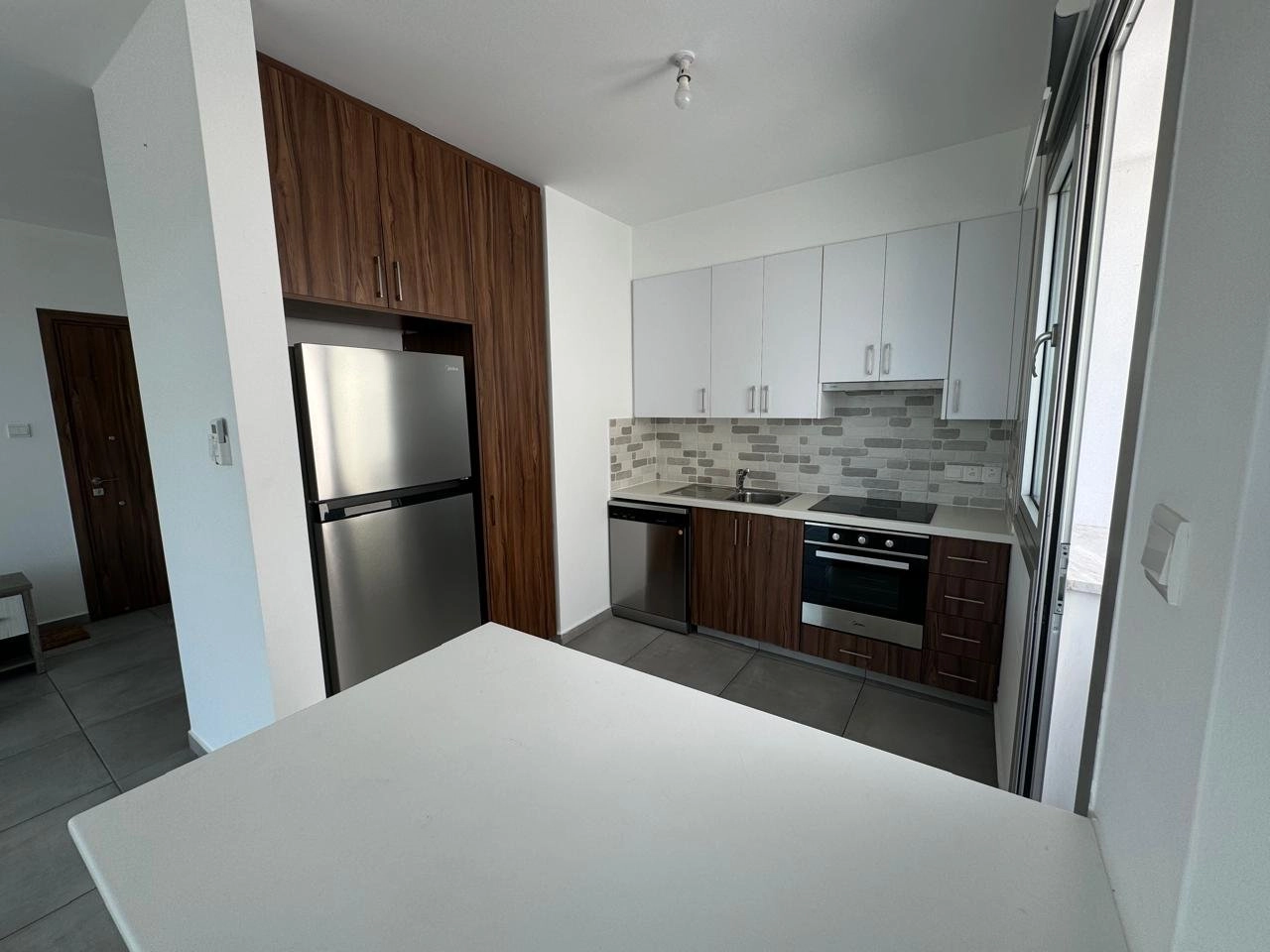 2 Bedroom Apartment for Rent in Kamares, Larnaca District